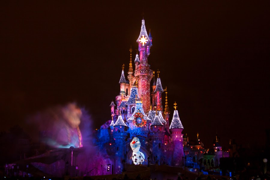 Christmas In Disneyland Paris Post 50 RX christmas-in-disneyland-paris-post-50-rx