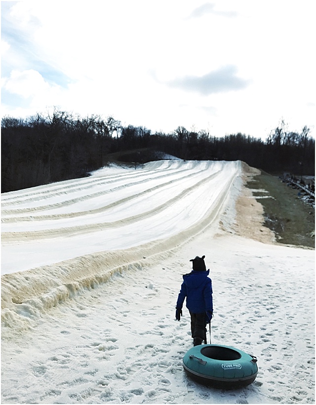 Chasing Davies Snow Tubing at Snow Creek!
