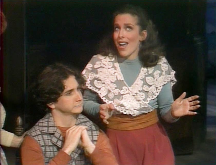 DREAMS ARE WHAT LE CINEMA IS FOR...: ALICE AT THE PALACE 1982