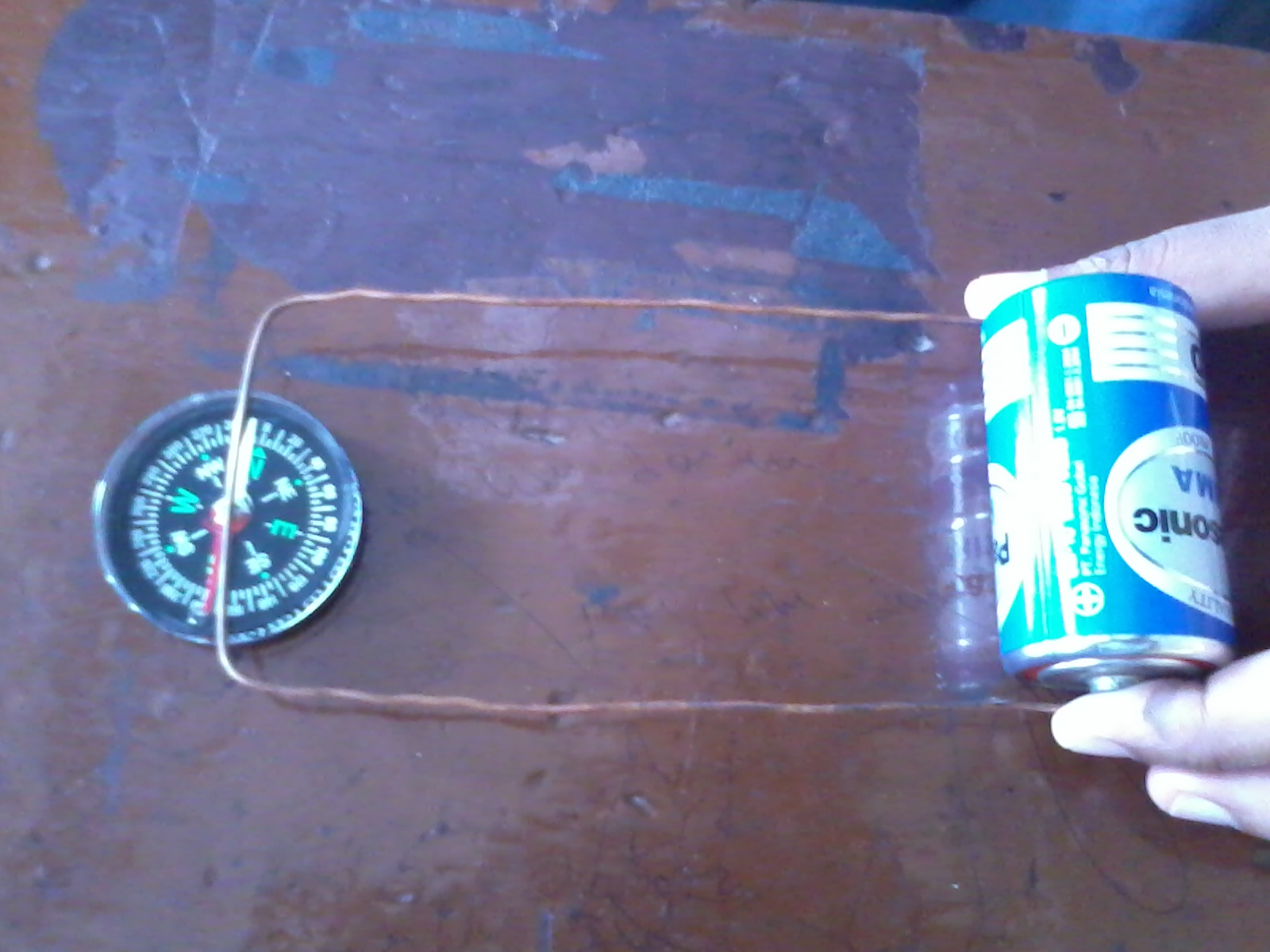 SHARE MY WORLD: LAPORAN FISIKA