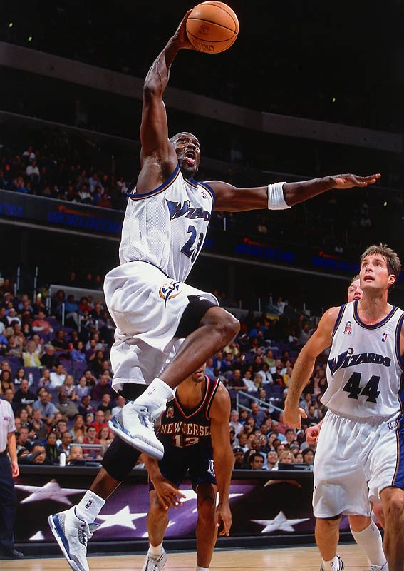 michael jordan playing in jordan 4