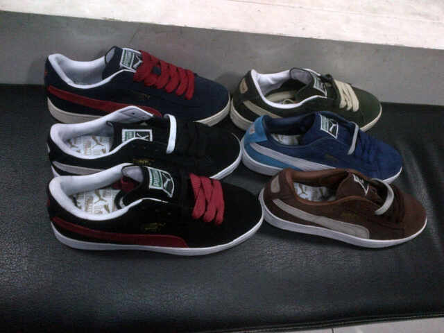 sneakers puma wanita