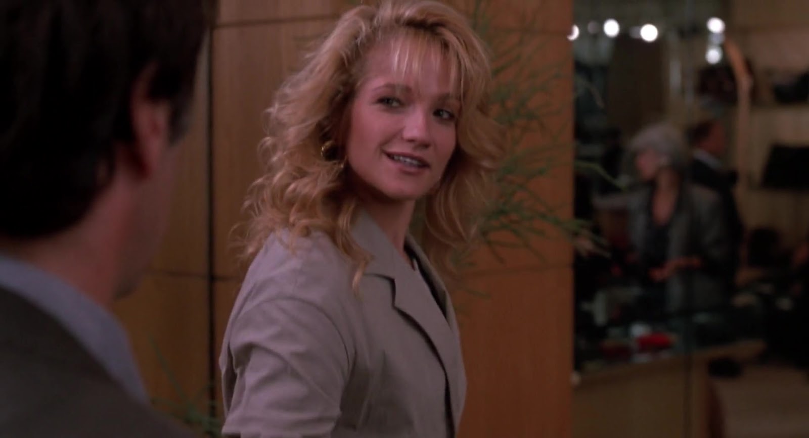 Waiching's Movie Thoughts & More : Retro Review: Sea Of Love (1989)