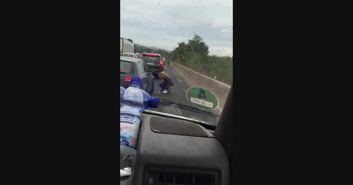 YTPee YTPeeClip0780 Woman caught peeing on highway during traffic jam
