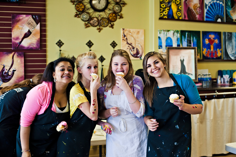 Jennifer Crouch Photography Painting with a Twist + Sugardarlings