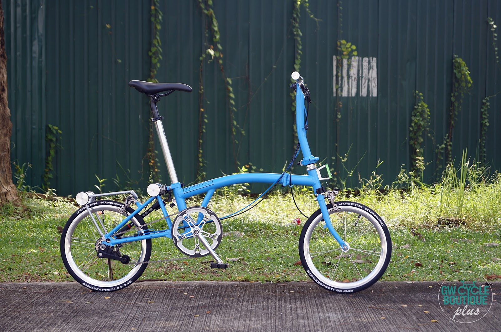 brompton lagoon blue