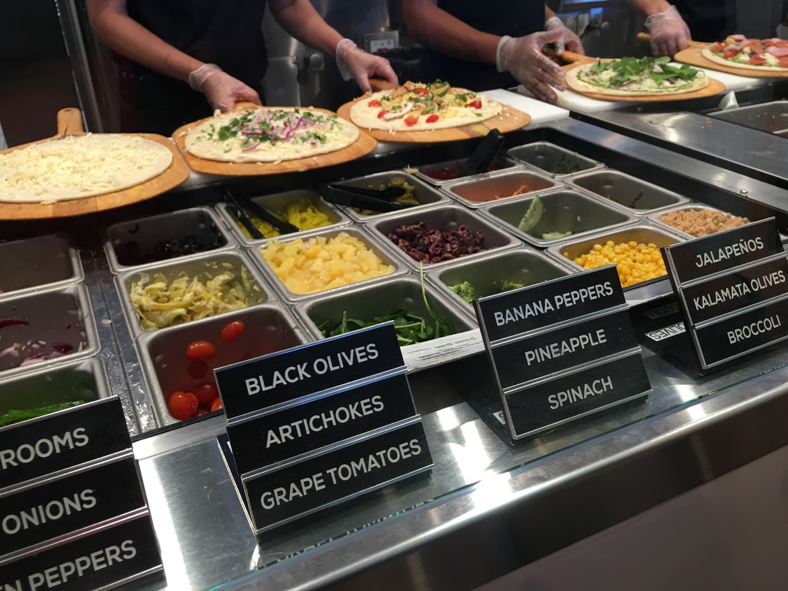 TASTE OF HAWAII PIEOLOGY PIZZARIA