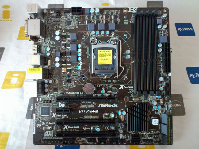 ASRock H77 Pro4-Mレビュー1