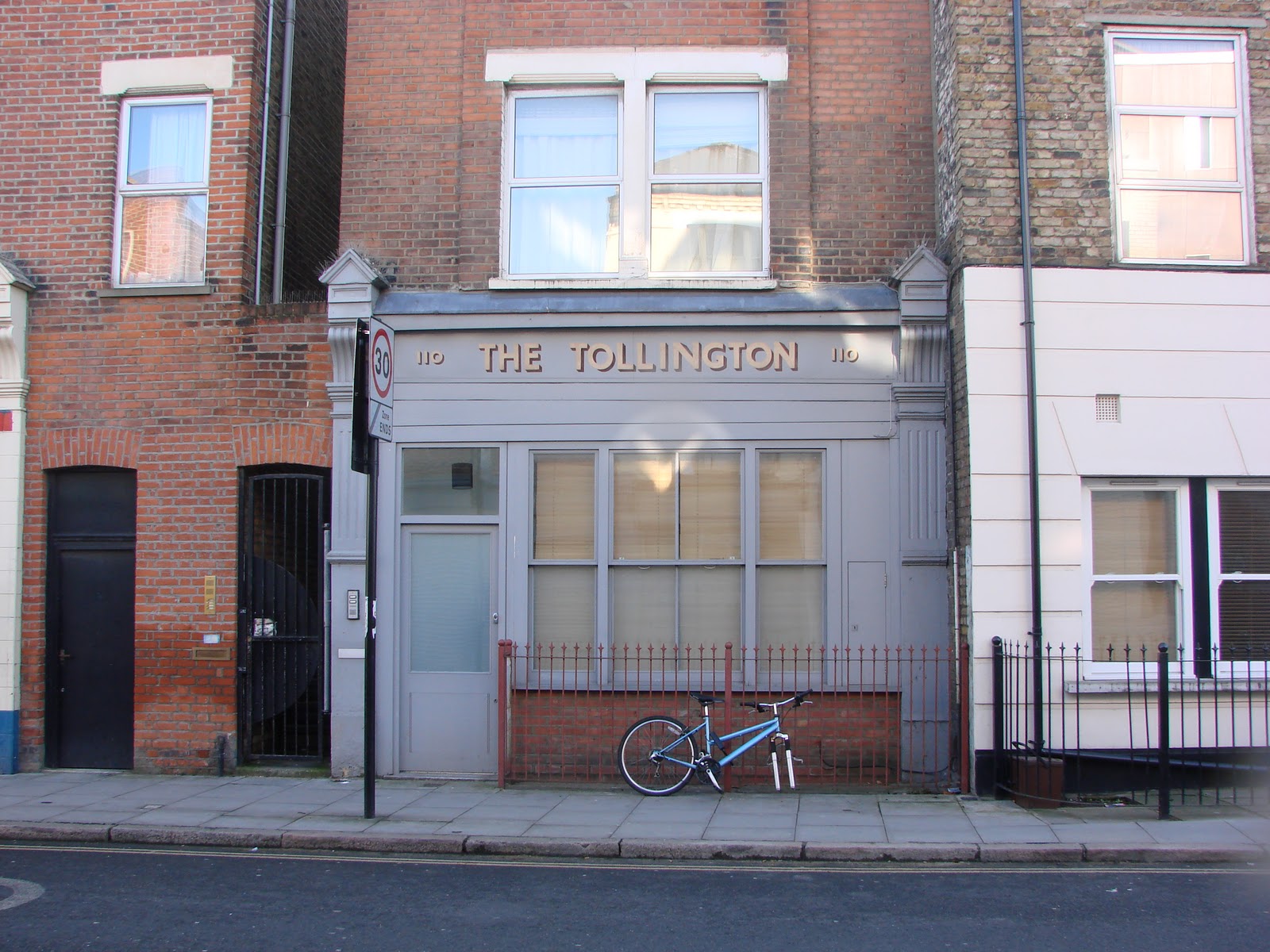 THE HORNSEY ROAD Tollington's a foreign country, they do things