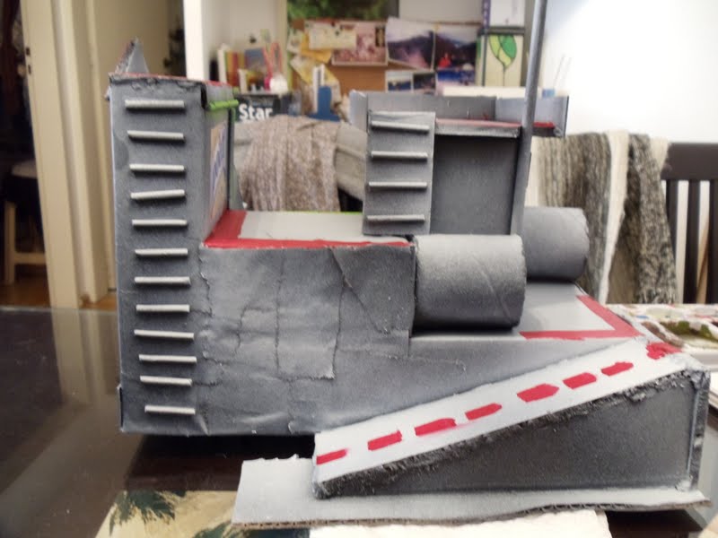 Bernohn: Edificio con rampas para infinity (escenografía), trabajo en ...