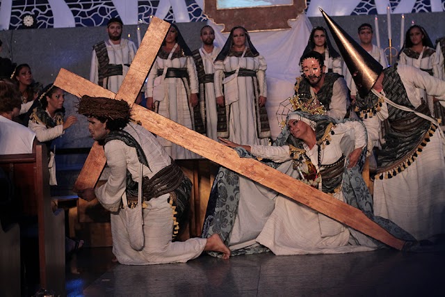 Espetáculo "Auto da Via Dolorosa" leva a história de Cristo a Igrejas do Interior de Pernambuco