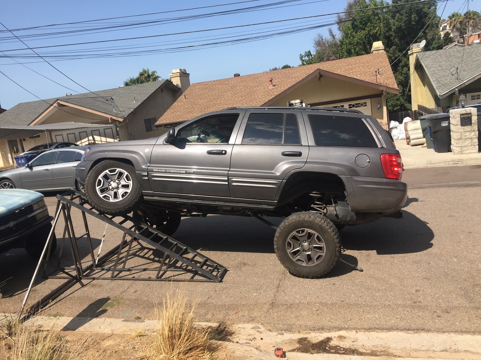 Wj Grand Cherokee:  Best Mods For Fuel Efficiency & Power - mq1q4ze