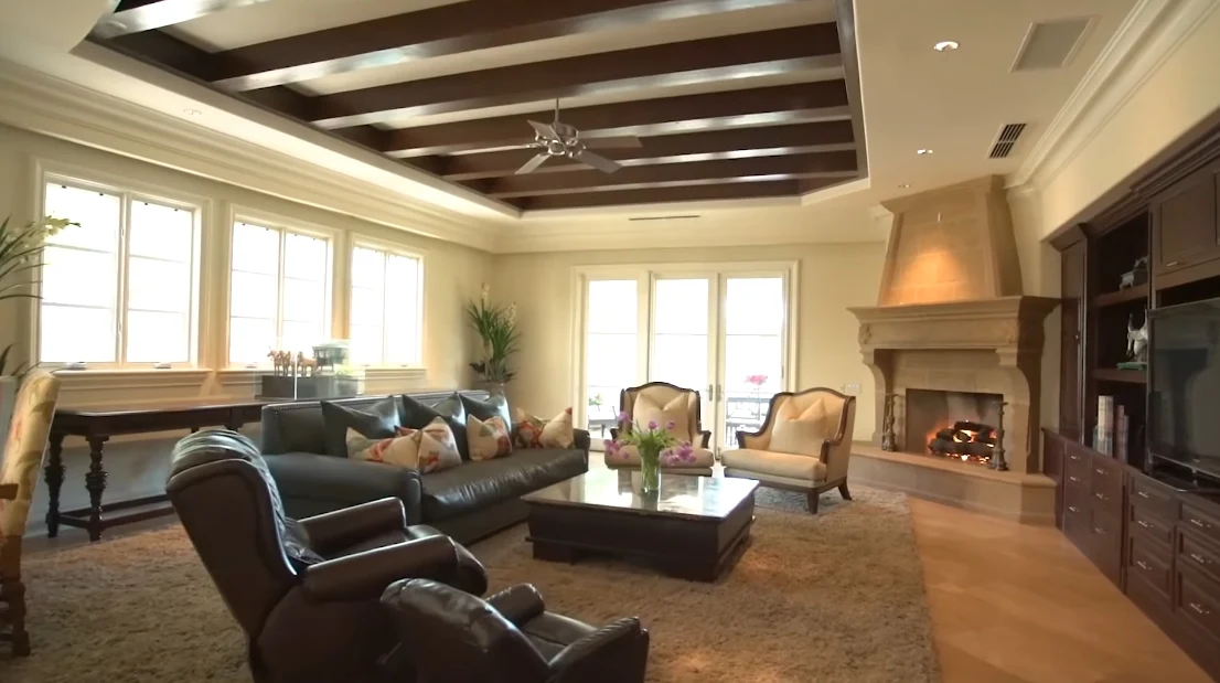 Tour Coachella Valley, CA Luxury Classic Mansion vs. 19 Interior Design Photos