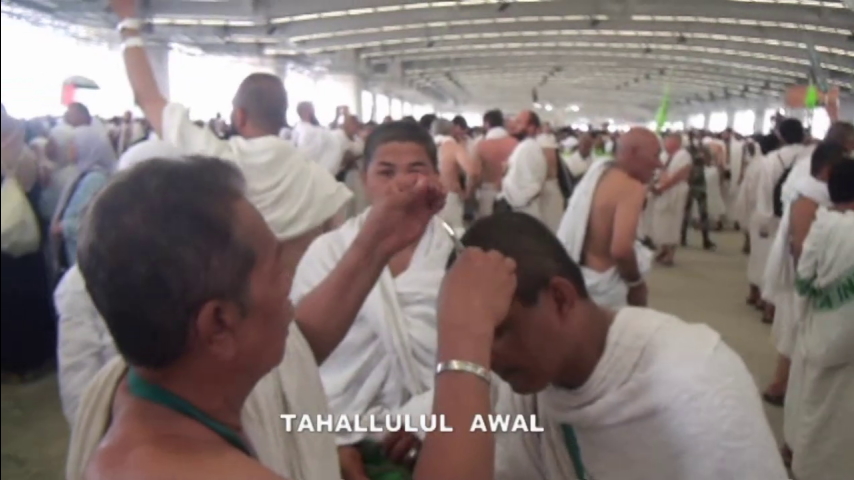 URUTAN TATA CARA PELAKSANAAN IBADAH HAJI ~ HAJI DAN UMRAH