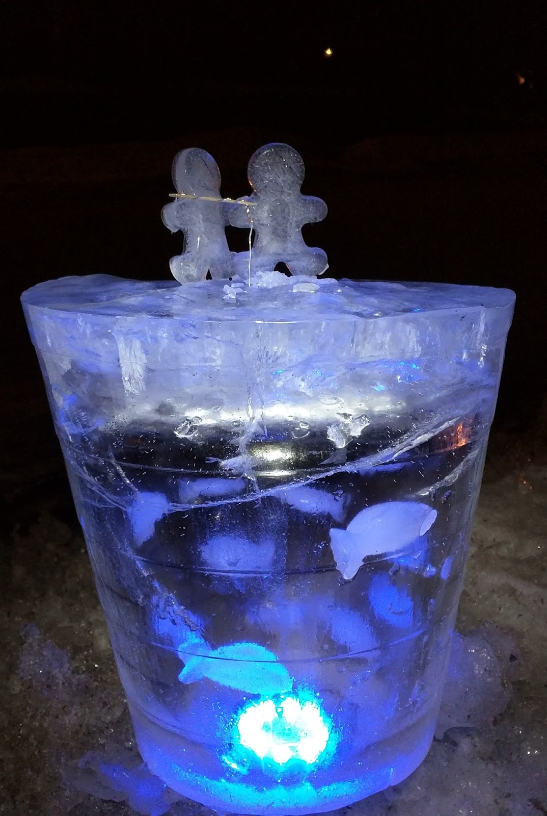 Ice Lanterns how to make and decorate them