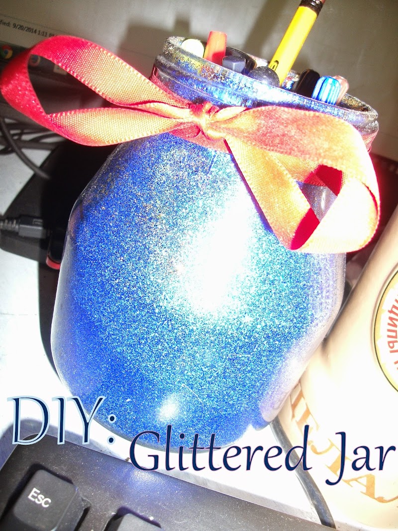 #DIY: Glittered Jar