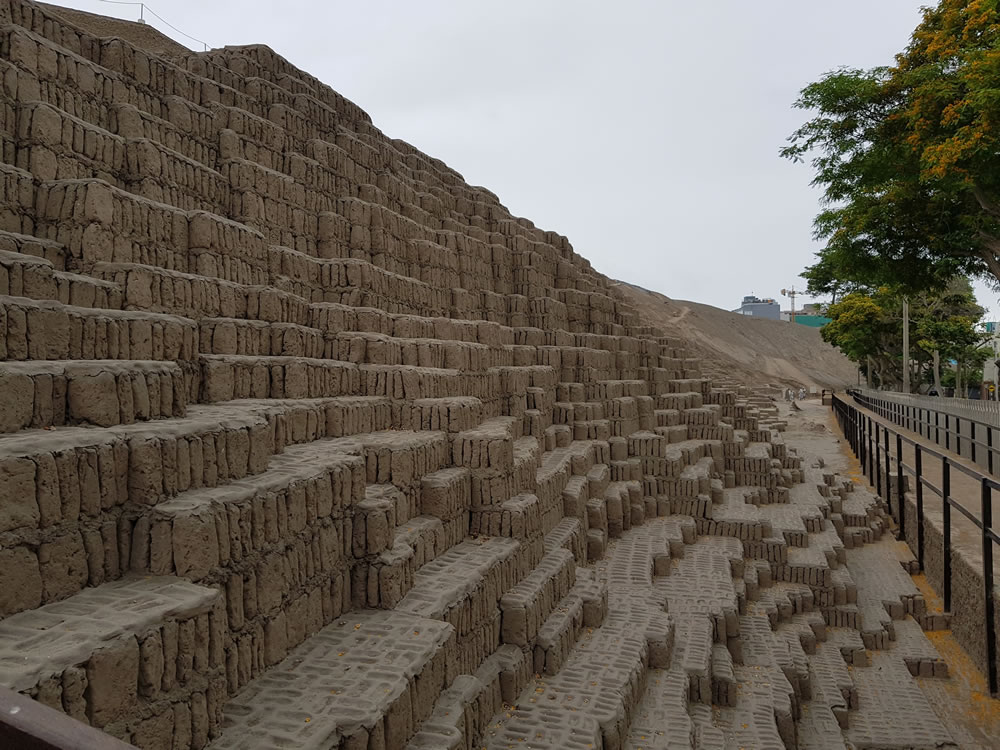 Ruínas Lima Huaca Pucllana