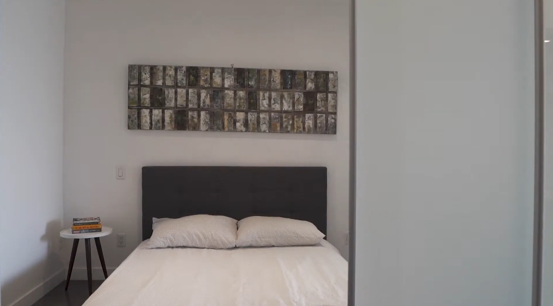 16 Photos vs. 256 E 2nd Ave #409, Vancouver Interior Design Condo Tour