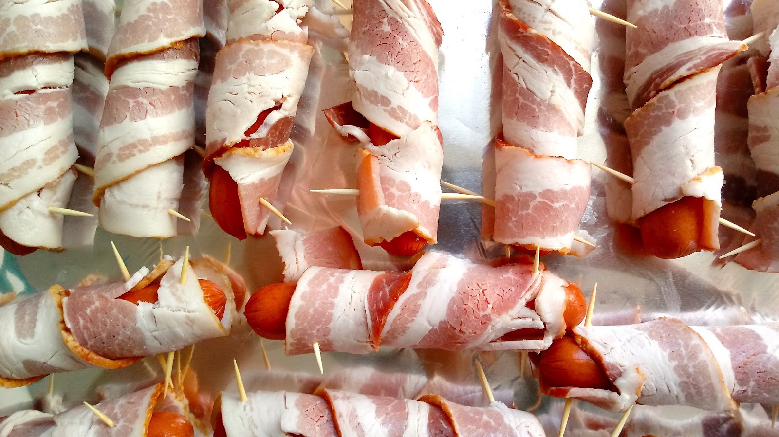 At Home with the Loverbees Game Day Jalapeño Cheddar Bacon Dogs