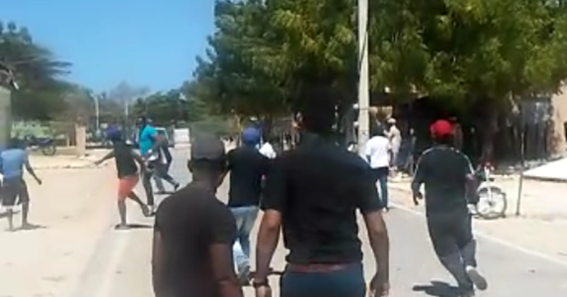 Resultado de imagen para enfrentamiento entre dominicanos y haitianos en frontera