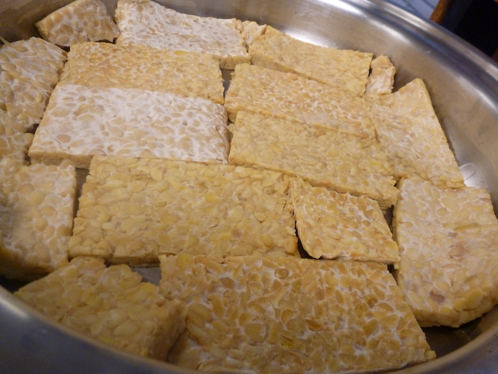 Foodture Cooking for a Healthy Future Tempeh Asparagus Puttanesca