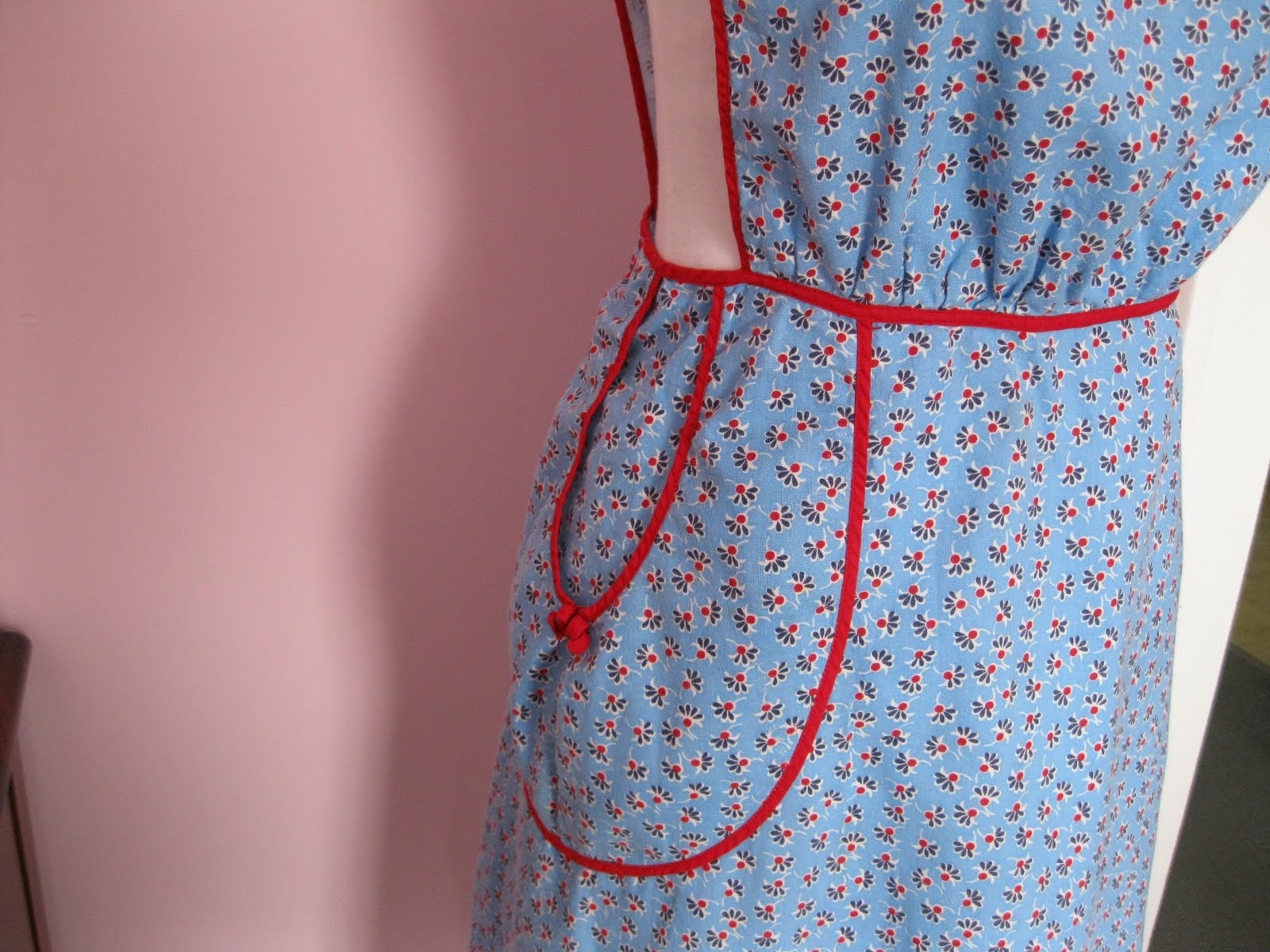 Apron History 1930's Apron