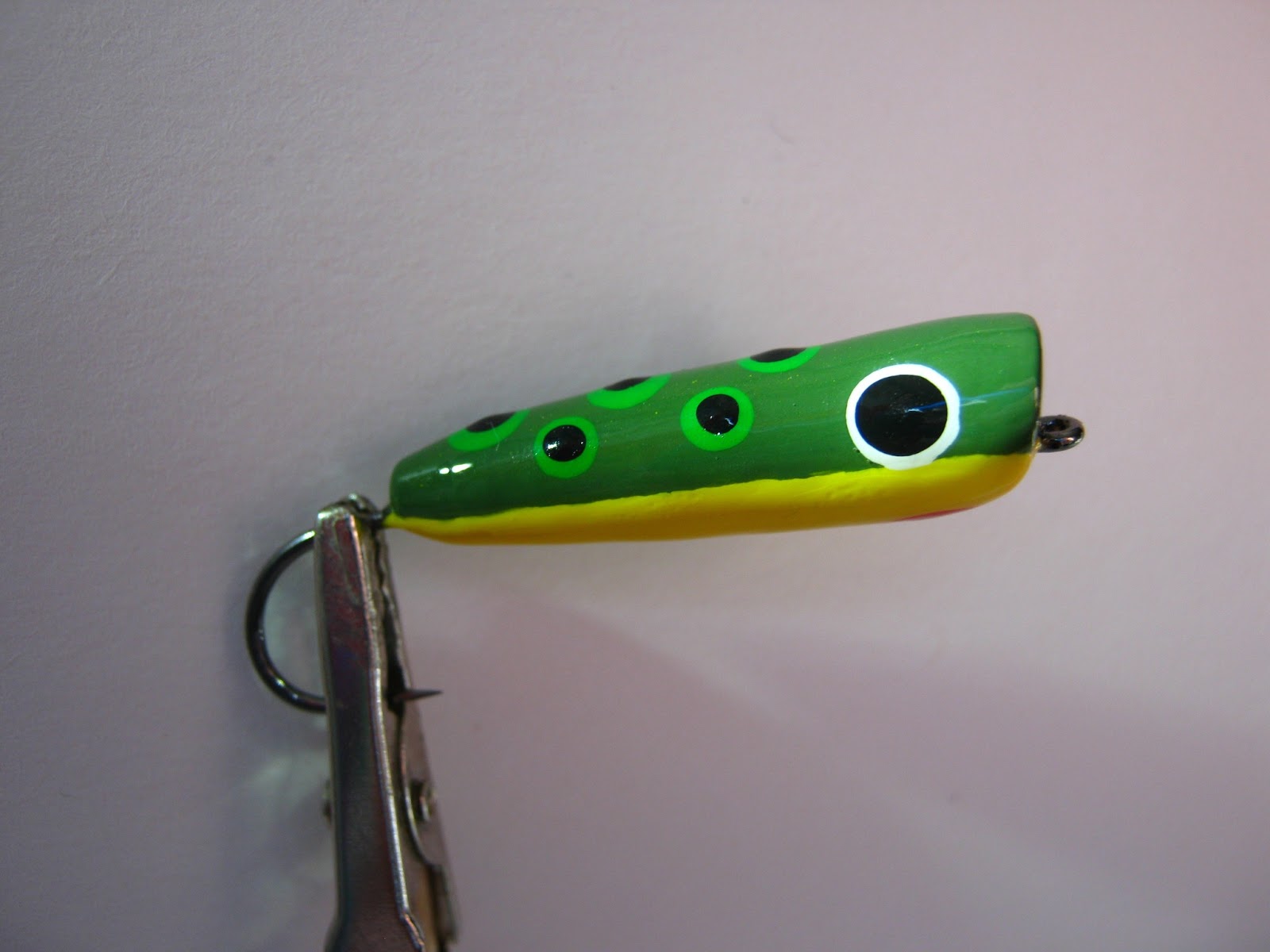 Fly Fishing & Tying Obsessed Size 4 Pencil Popper Paint Job