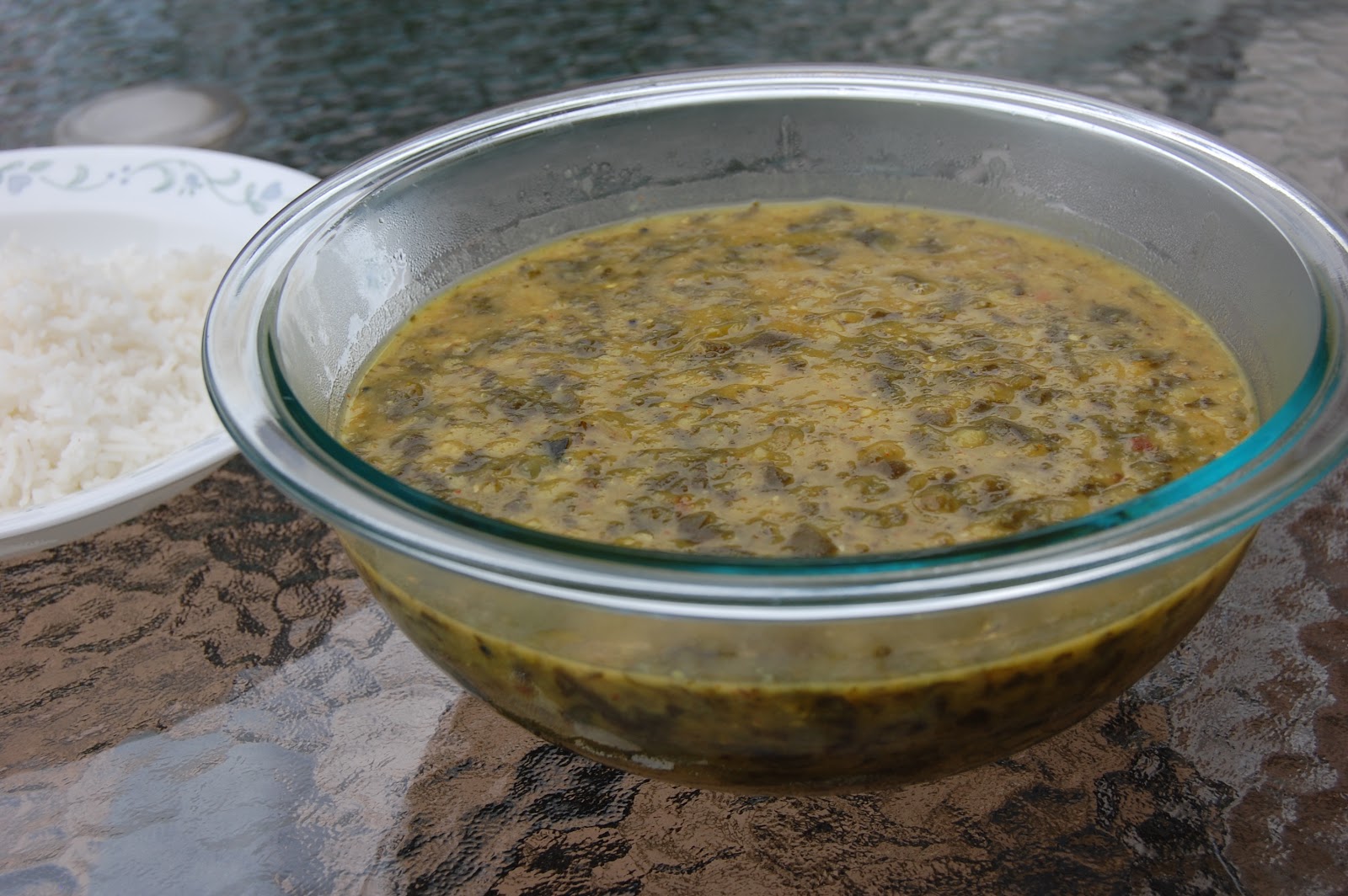Veggie Cuisine Spinach Green Tomato dal