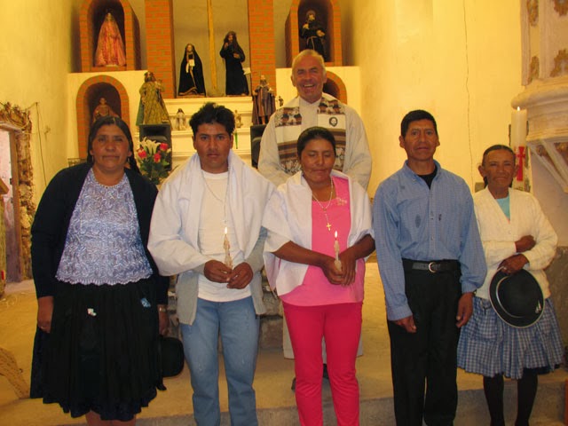 Heute Morgen fand die erste Taufe in der renovierten Pfarrkirche von Esmoraca statt