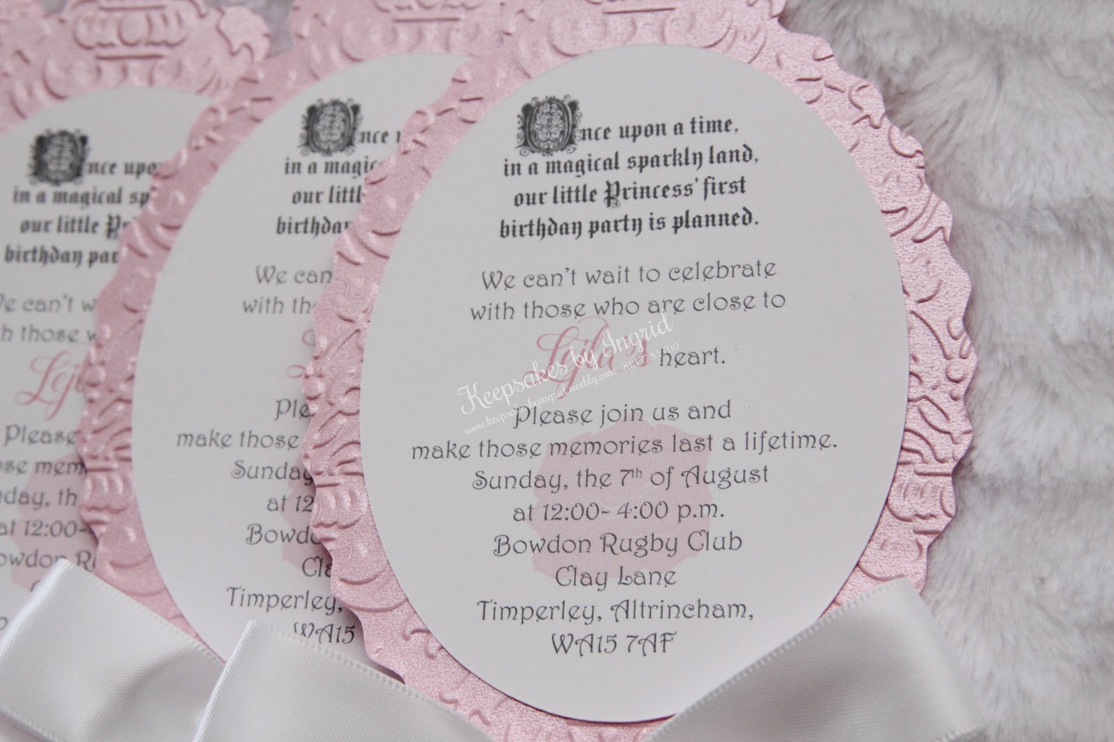 Keepsakes by Ingrid Hand mirror invitations