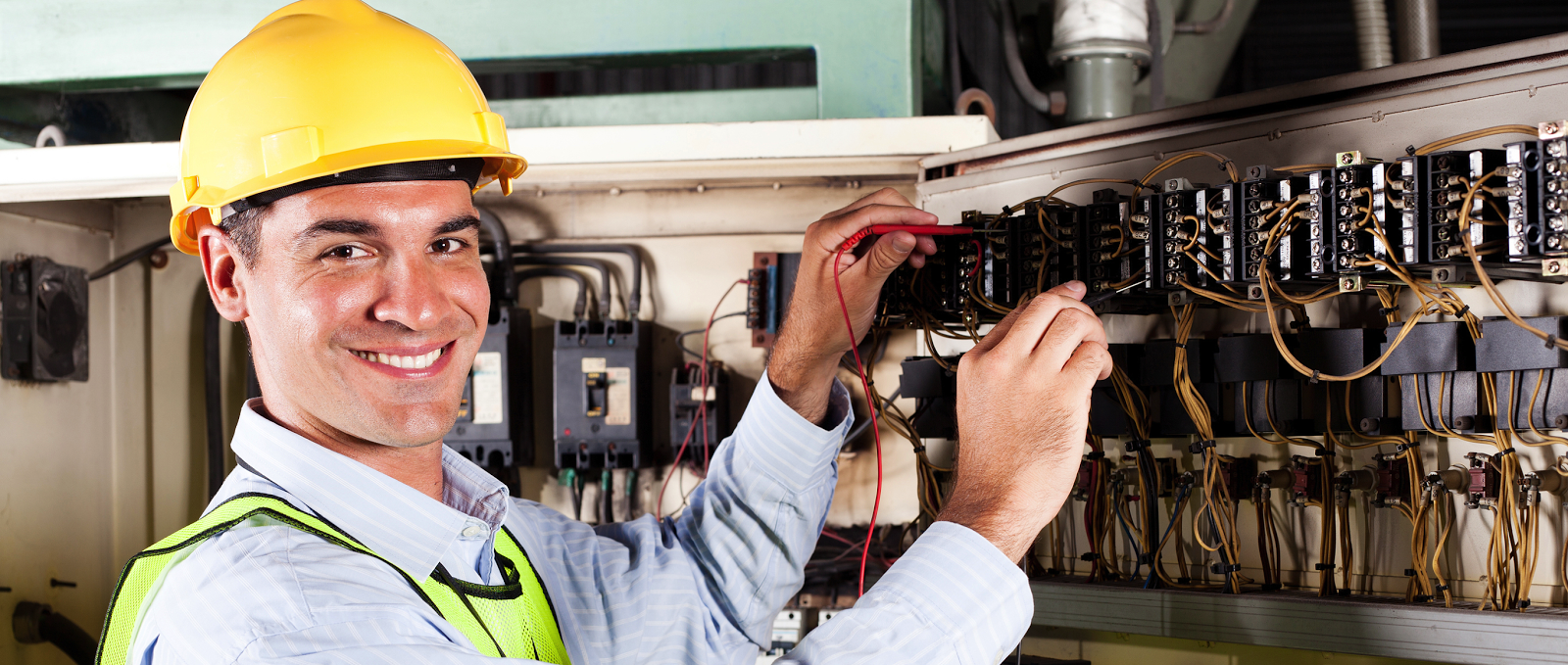 Electrician & Plumber Vacancy in Dubai ITI Indian Candidates Preferred