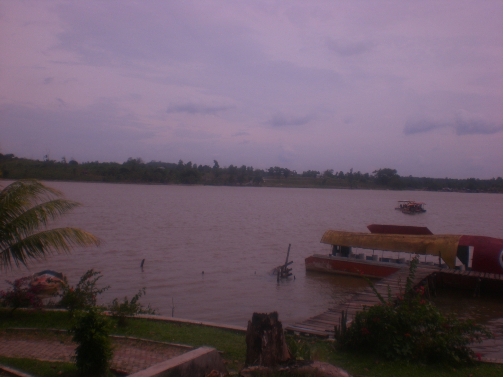 Wisata Danau Bandar Kayangan lembah Sari, Pekanbaru Ukur