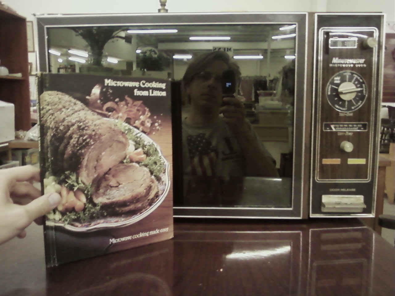 Analog: Microwave Oven