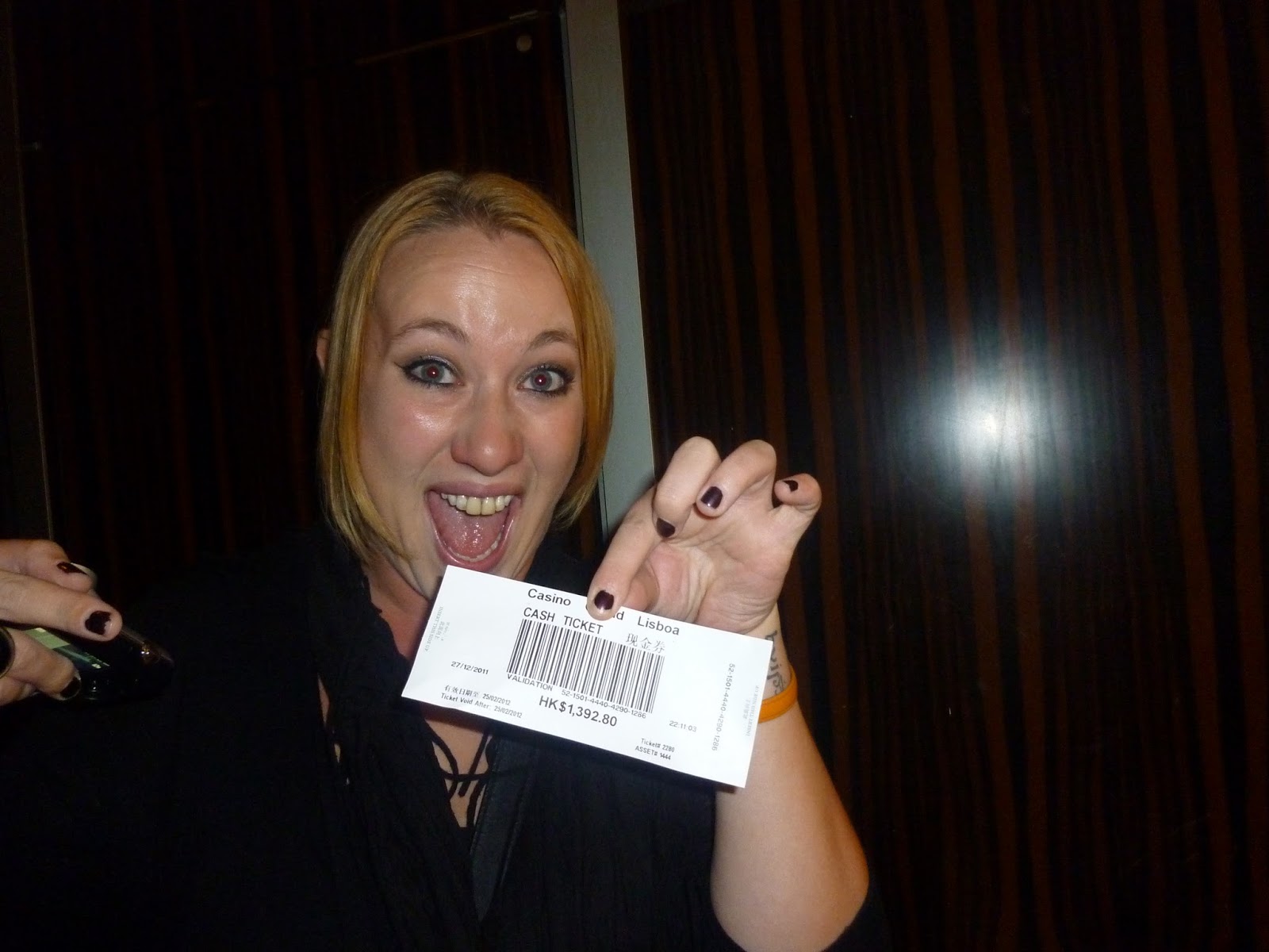 Joy's (and challenges) Abroad! 欢迎!: Macau casinos