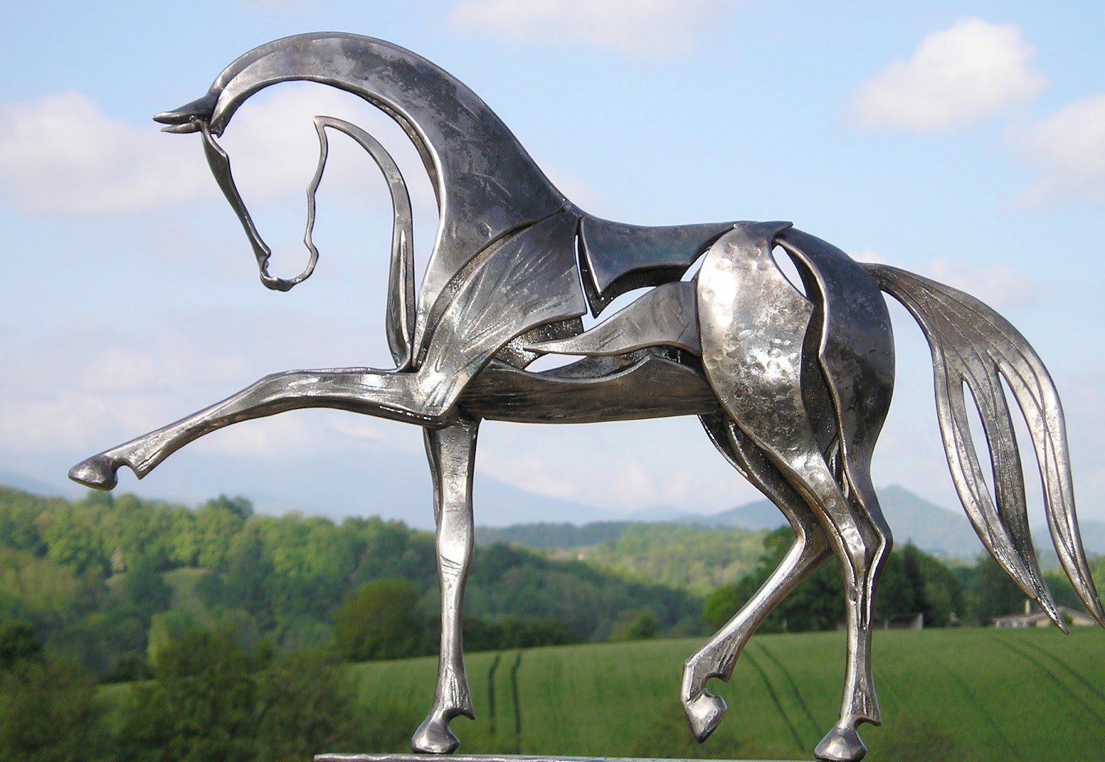 скульптуры из металла. эммануэль kieffer лошадь. скульптура из металла. скульптуры из металла. скульптуры из металла.