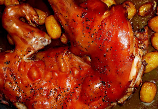 LA MUY DIGNA: PORÇELLA MALLORQUINA ROSTIDA (Porc Negre Asado)