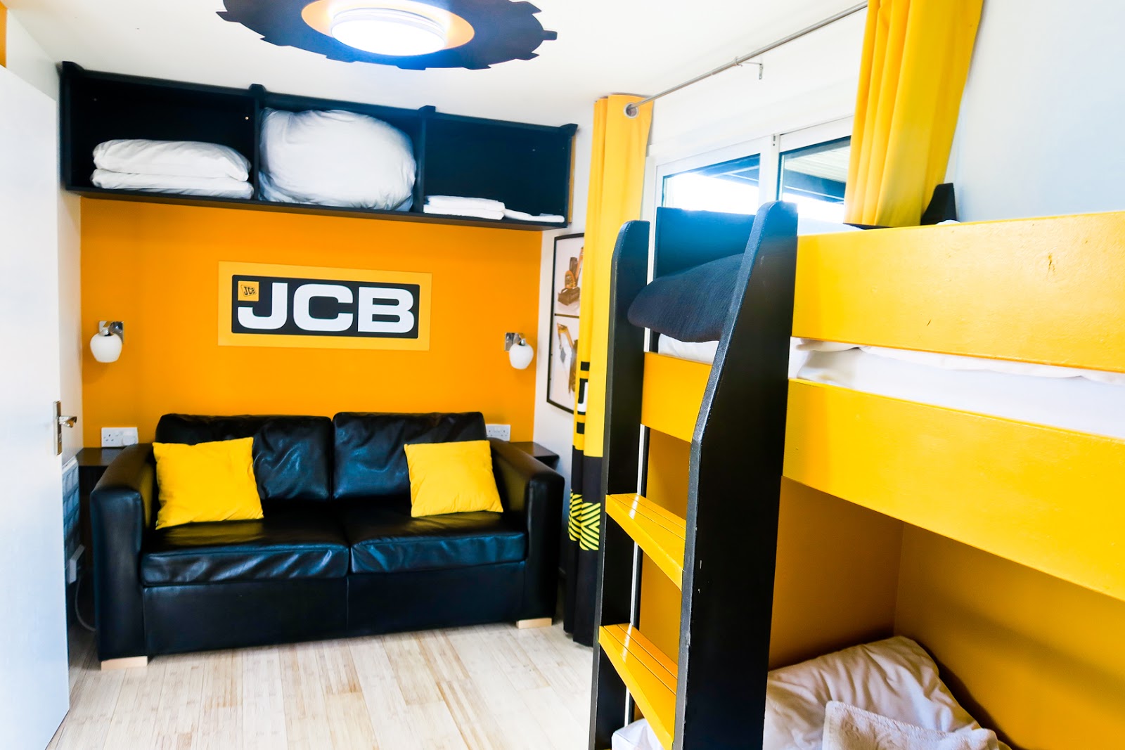 An Exciting Day At Gullivers Land, Milton Keynes & First Look At The