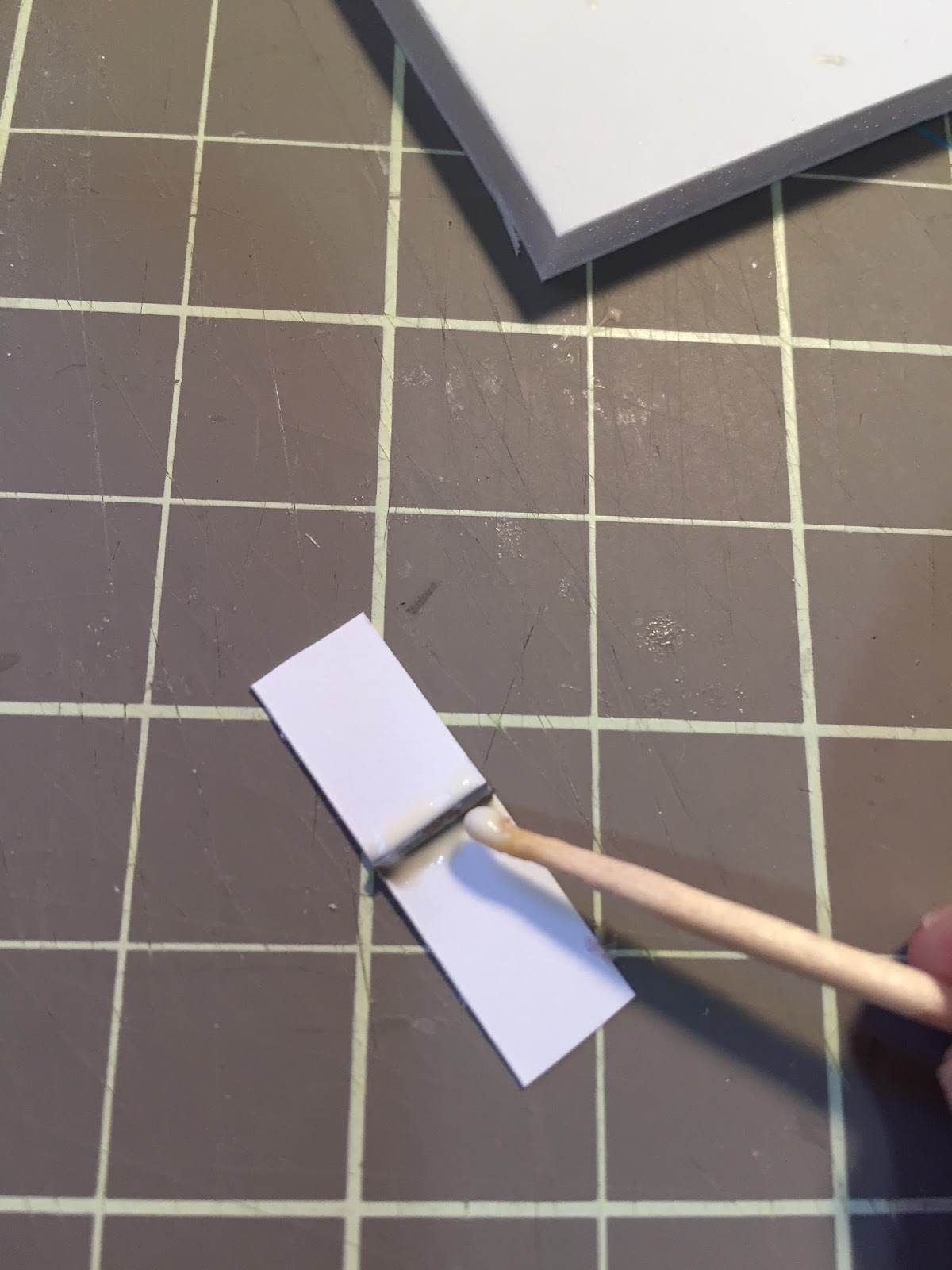 Dollhouse door hinge tutorial The Kinfeld