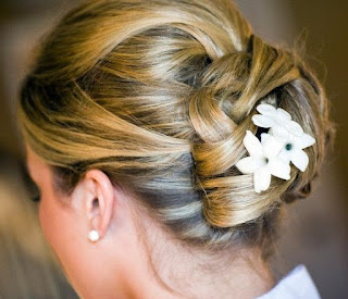 bridal bun hairstyle