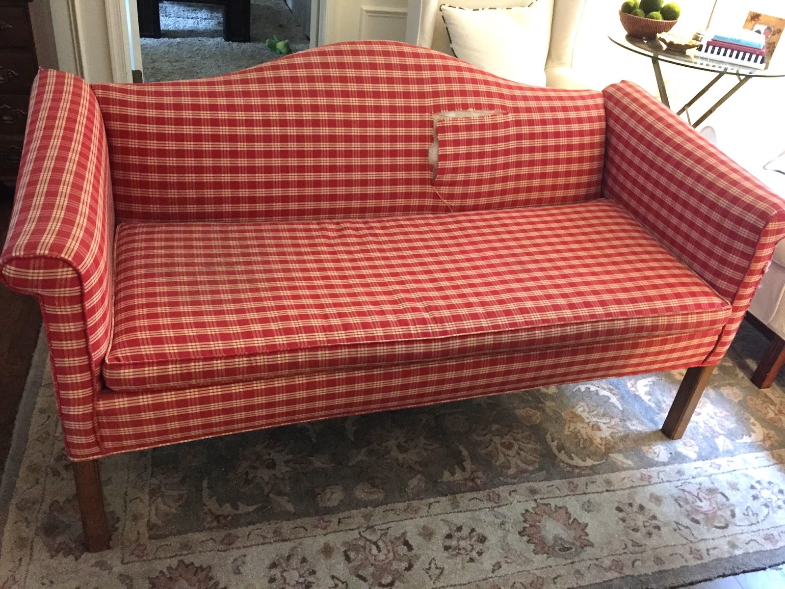 Pam Morris Sews The Happiest Little Loveseat You Ever Did See