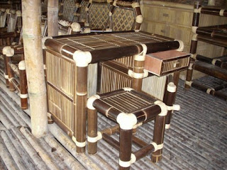 meja bambu