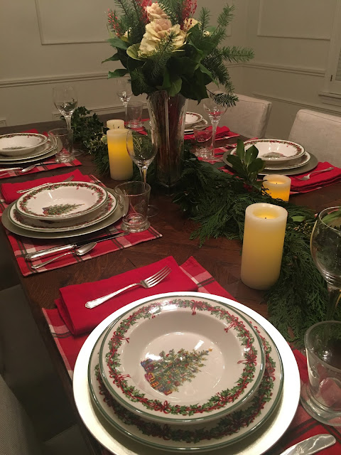 vignette design: Better Late Than Never: Two Christmas Tablescapes in ...