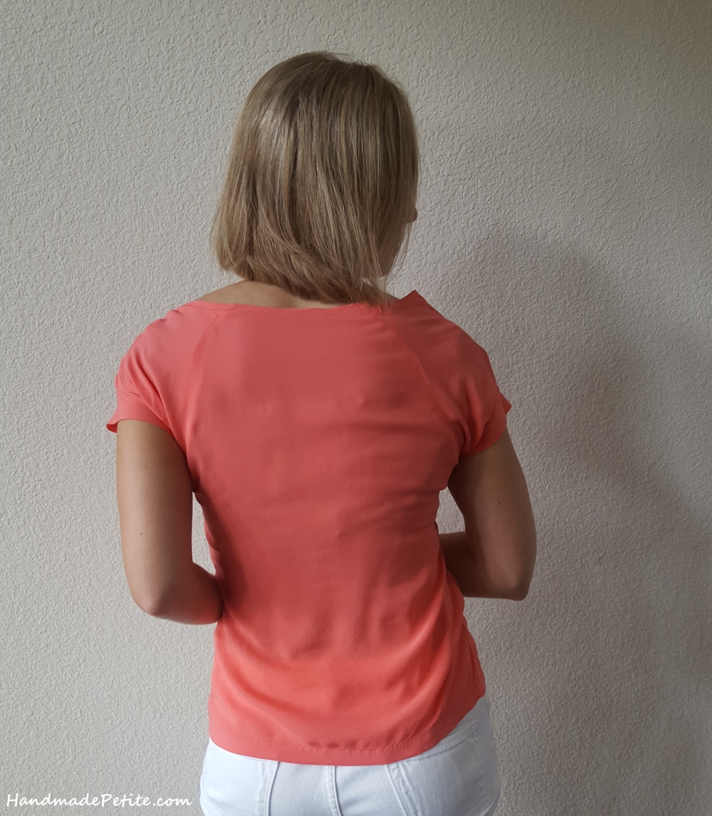 Belcarra blouse back by HandmadePetite Sewaholic Belcarra top back