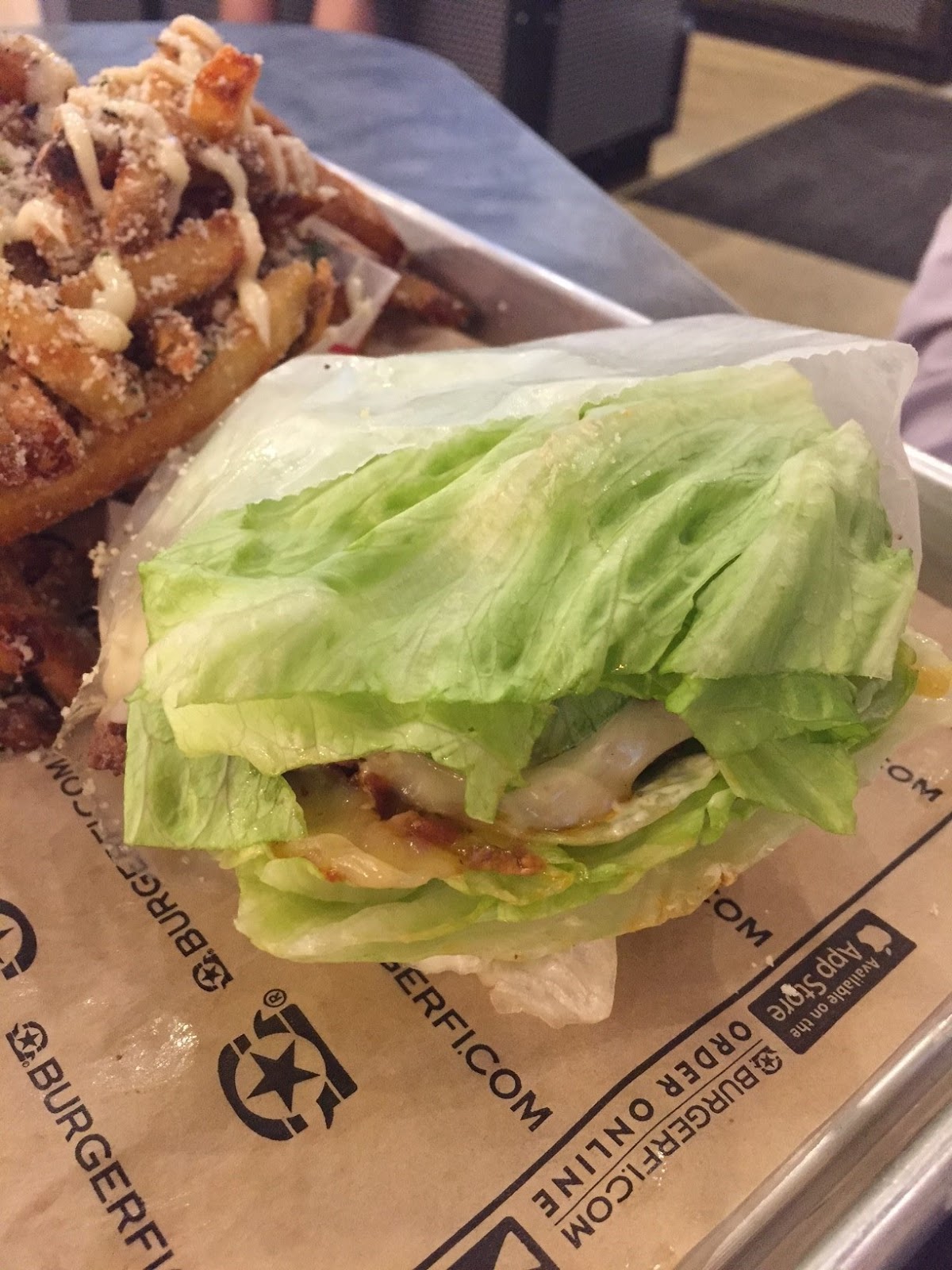 when-tara-met-blog-swfl-dining-review-burgerfi-in-naples-fort-myers