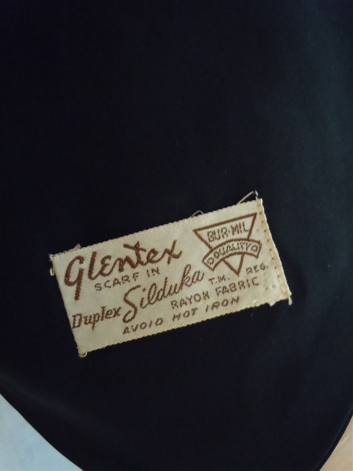 Glentex who? Vintage Scarf what? ~ sararavintages