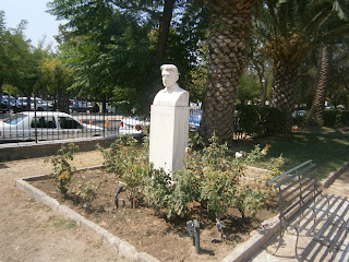 προτομή του Θεοτόκη Κωνσταντίνου στην Κέρκυρα