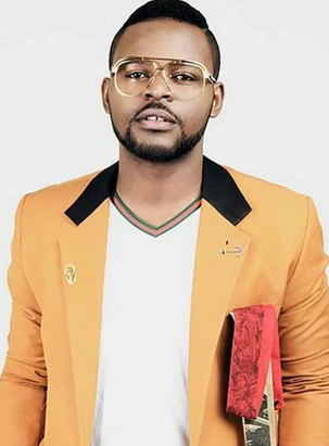 Photo: Singer Falz Says He Will Be Off For Weeks Due To A Leg Surgery Photo: Singer Falz Says He Will Be Off For Weeks Due To A Leg Surgery