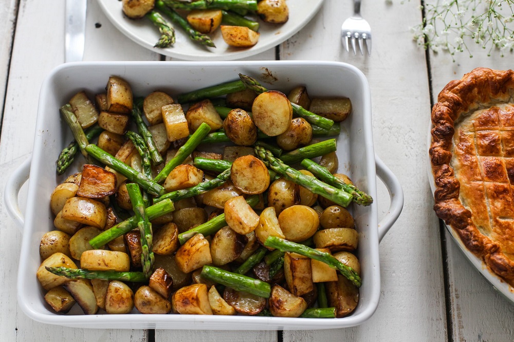 Balsamic Roasted New Potatoes With Asparagus Claire Justine Oxox