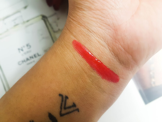 swatch_rouge_coco_gloss_chanel_event_passion_beaute_vedene_mama_syca_beaute