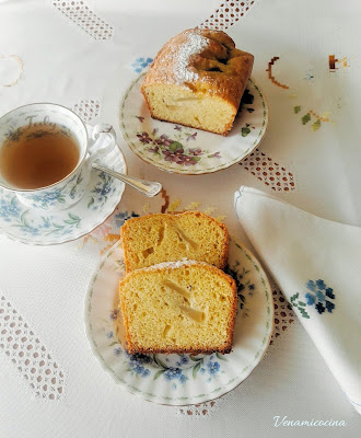 Cake de peras con miel y vainilla